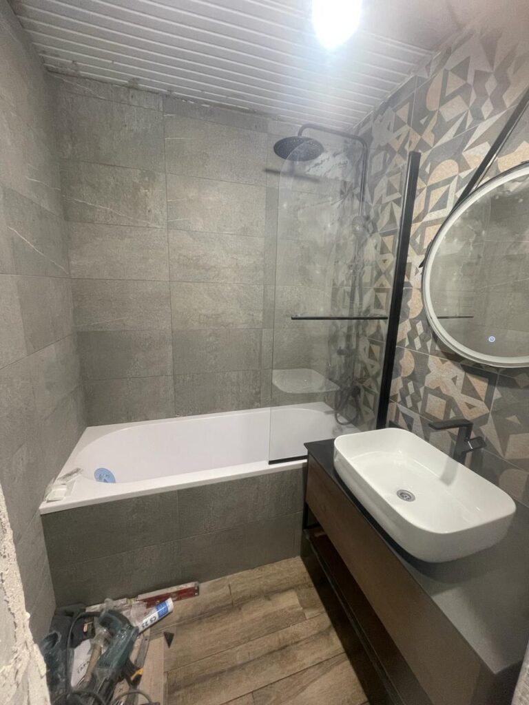 bathroom tile renovation