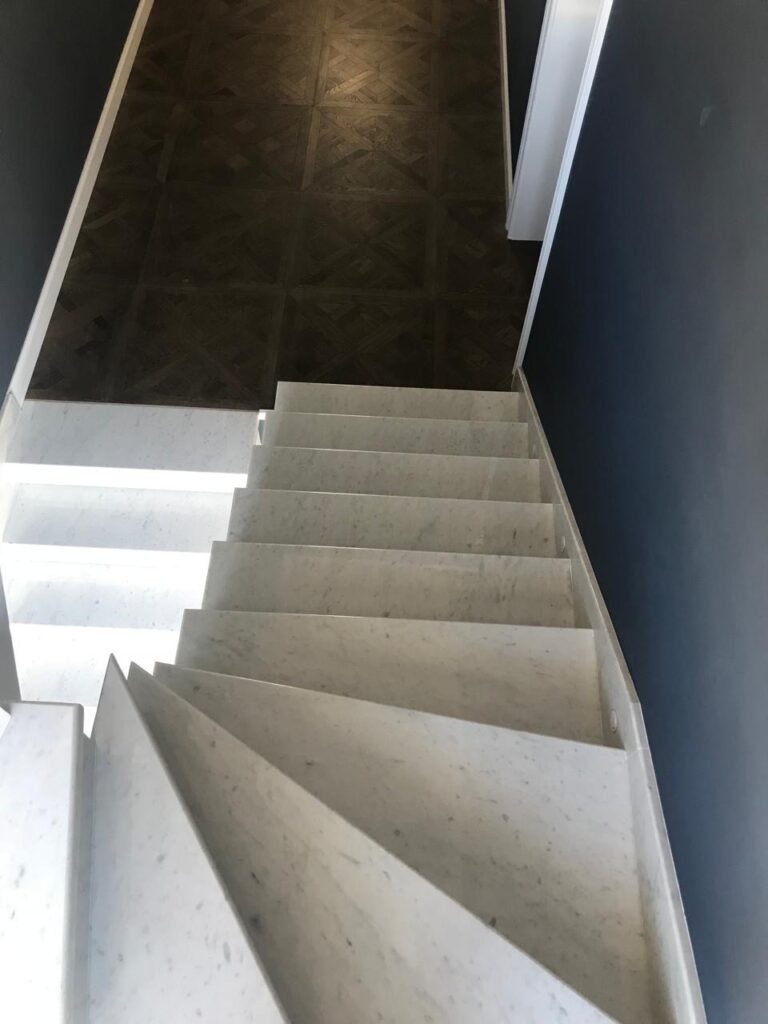 Flooring installation service