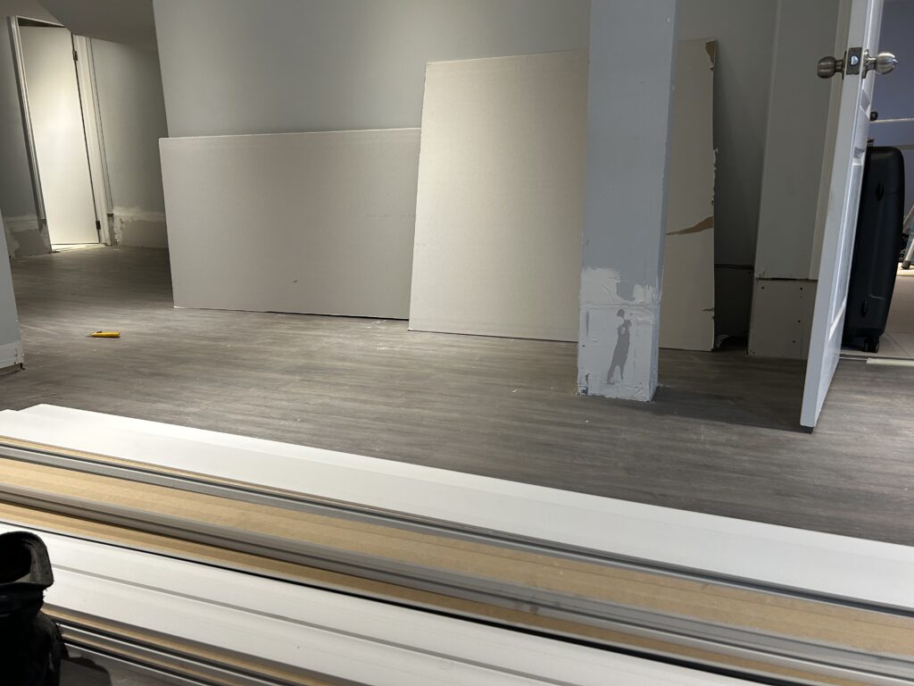 Flooring installation service