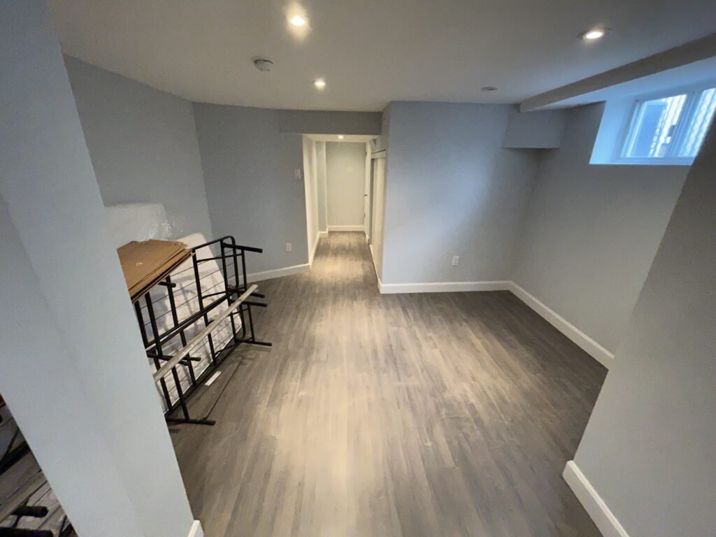 Flooring installation service